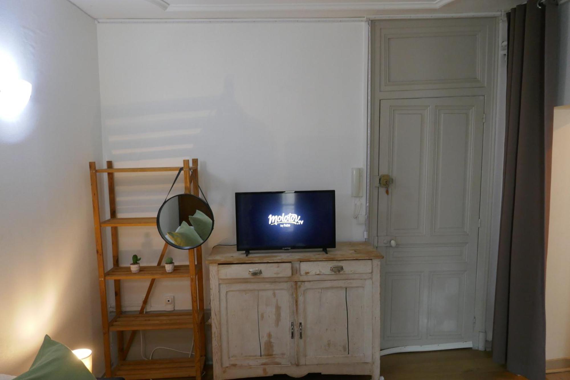 Le Carnot, A Deux Pas Du Centre Ville Besançon Esterno foto